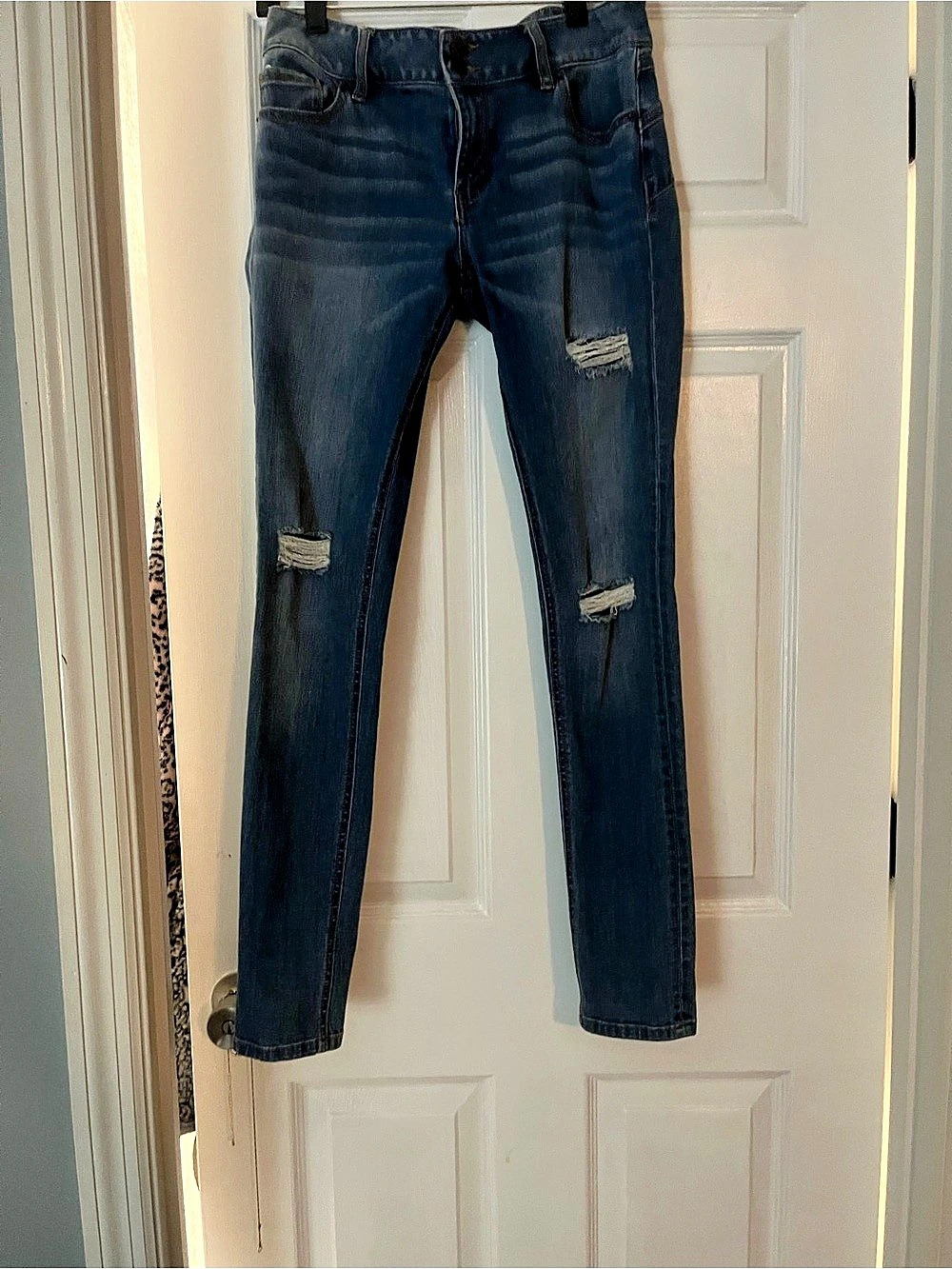 Soho Curve Creator Legging Distressed Skinny Jeans in Blue Size 8